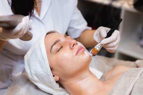 Hydra Facial